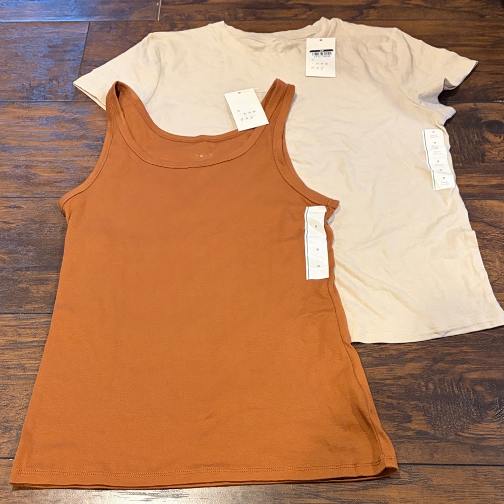Women's brown and cream tops NWT